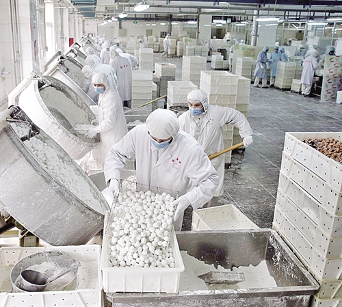 元宵節(jié)消費(fèi)市場(chǎng)觀察 春節(jié)余溫仍在，新消費(fèi)趨勢(shì)顯現(xiàn)